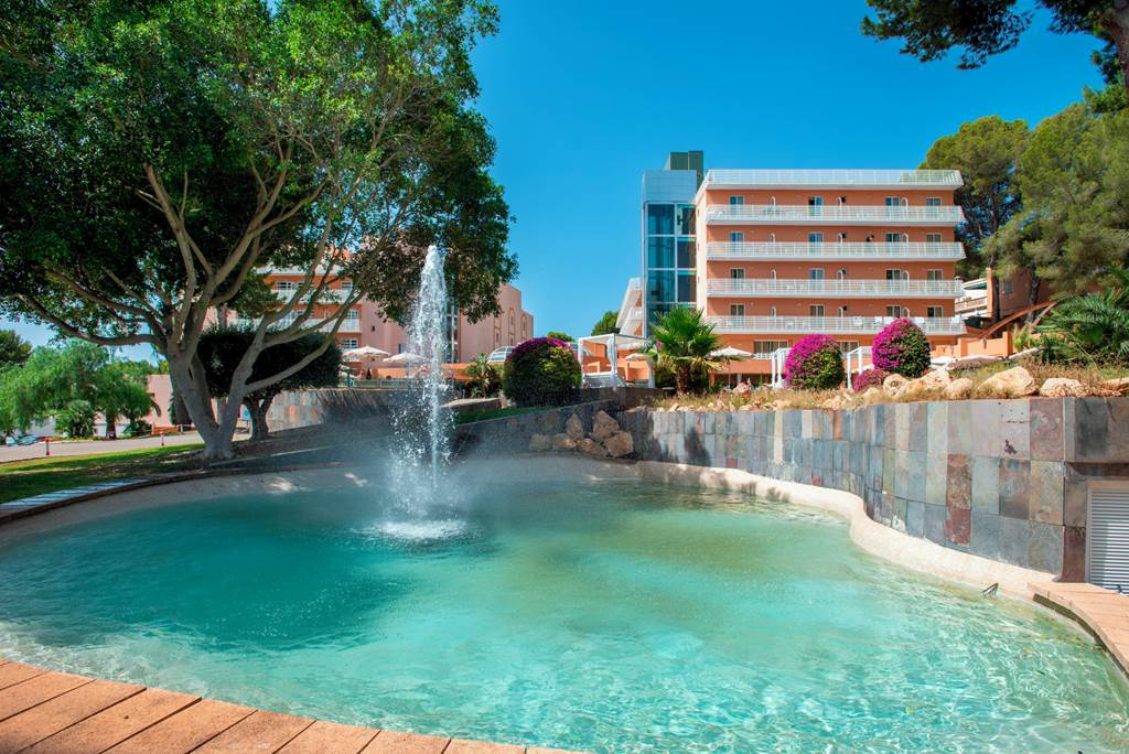 PMI_85484_Ona_Palmira_Suites_0824_01.jpg