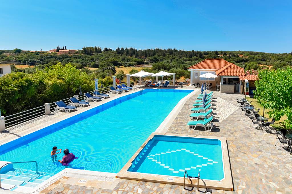 EFL_73497_Ionis_Hotel_0819_13.jpg