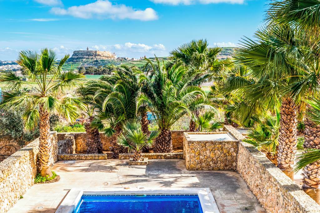 MLA_79940_Gozo_Villas-_Ta_Karmnu_Three_Bedroom_Villa_0119_12.jpg
