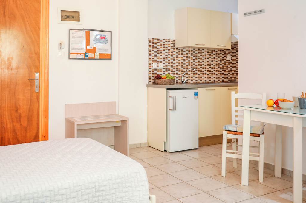 JSI_82438_Magda_Studios_&_Apartments_0821_18.jpg