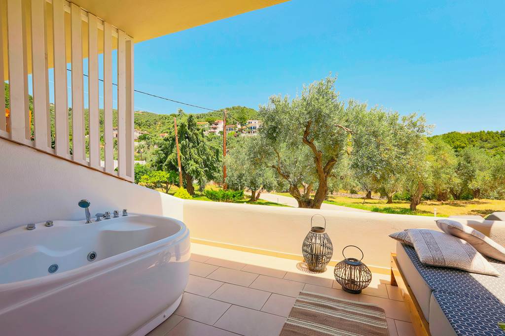 JSI_82439_Skiathos_Avaton_Hotel_0820_13.jpg