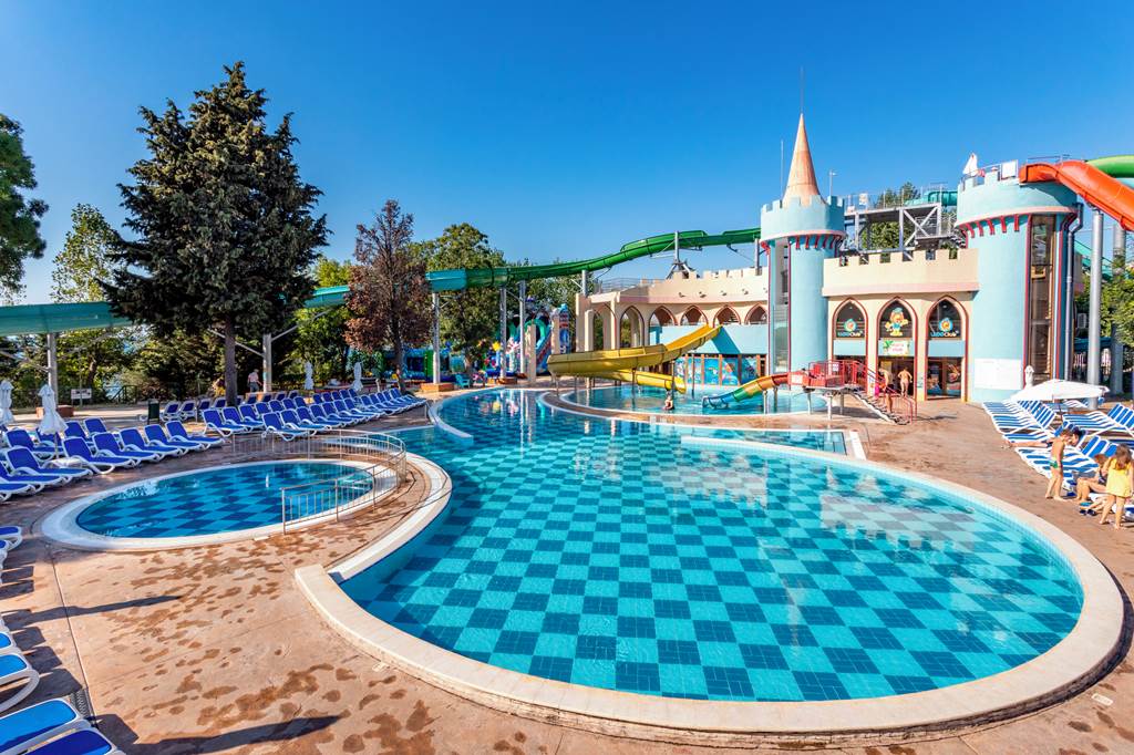 BOJ_78367_Sol_Nessebar_Resort_0919_42.jpg