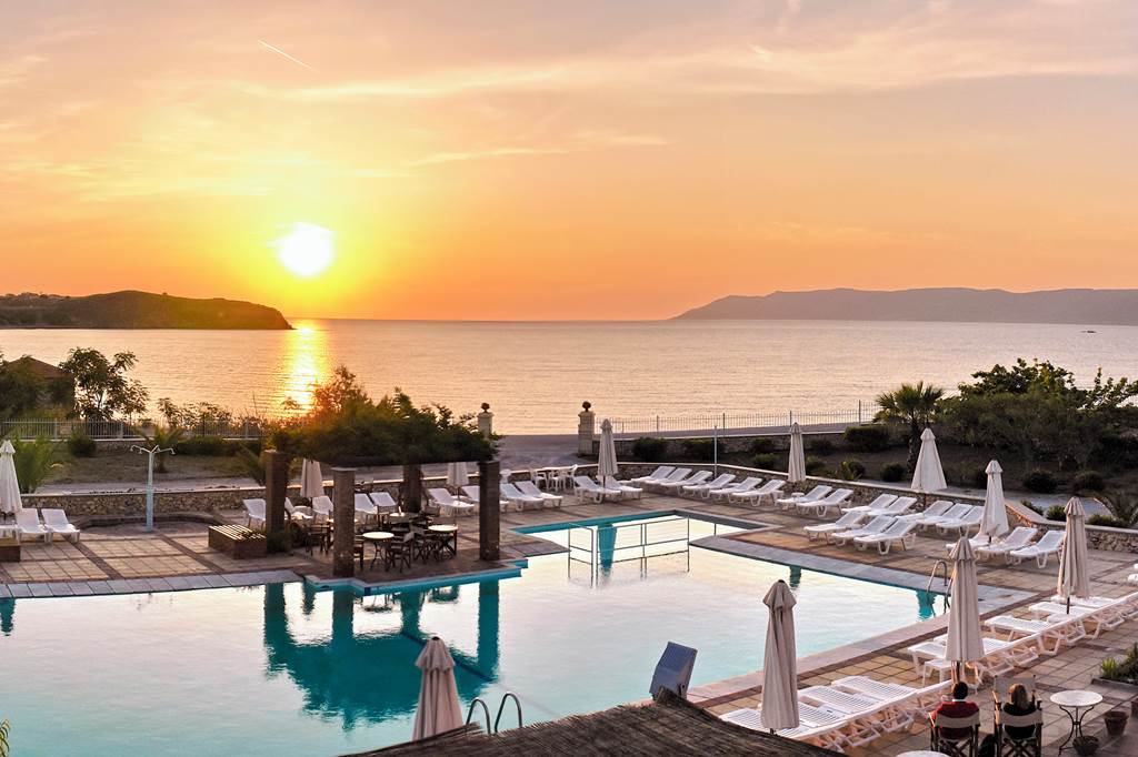 MJT_83233_Panselinos_Hotel_0921_01.jpg