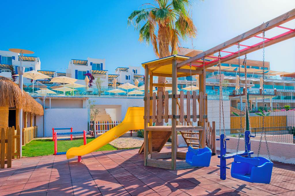 BJV_82845_Bellazure_Hotel_0321_12.jpg