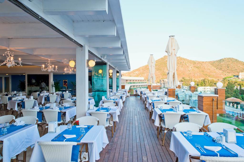 BJV_82845_Bellazure_Hotel_0321_20.jpg