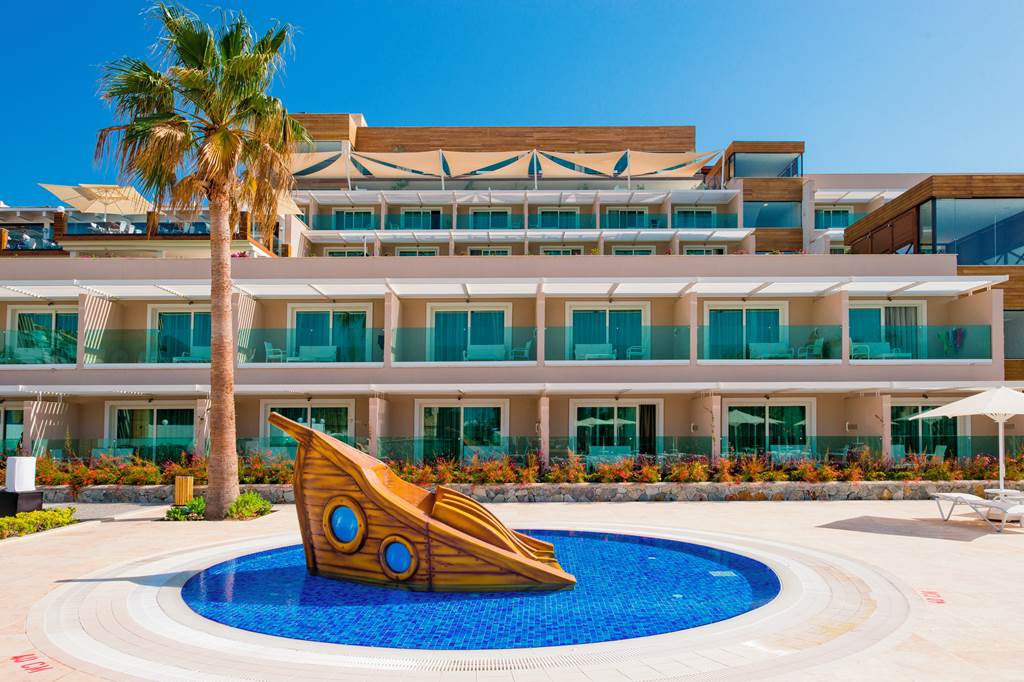BJV_82845_Bellazure_Hotel_0321_29.jpg