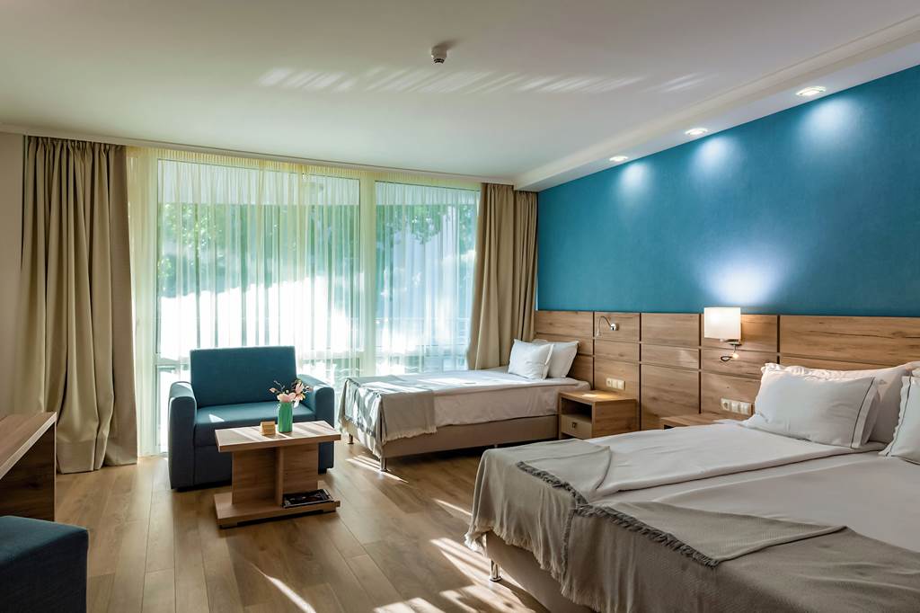BOJ_82506_Sentido_Neptun_Beach_1120_27.jpg