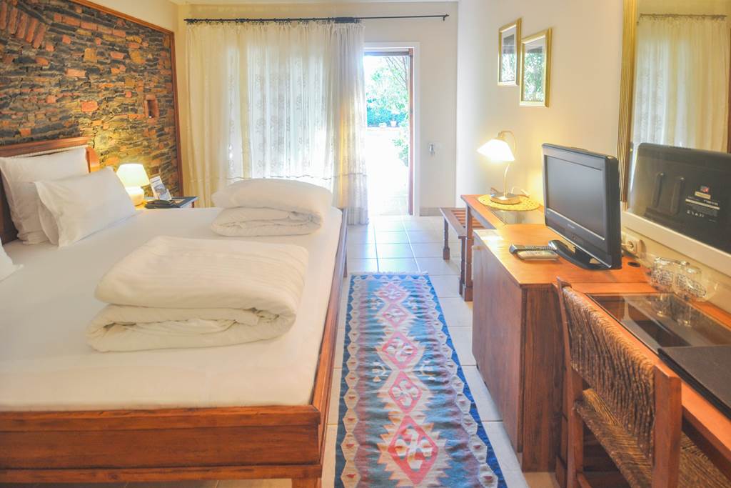 BJV_84620_El_Vino_Hotel_&_Suites_1122_08.jpg