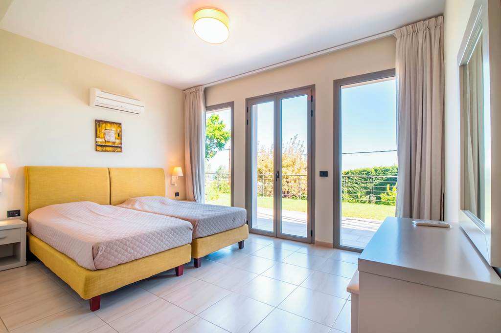 EFL_81819_Villa_Ilias_Skala_1121_12.jpg