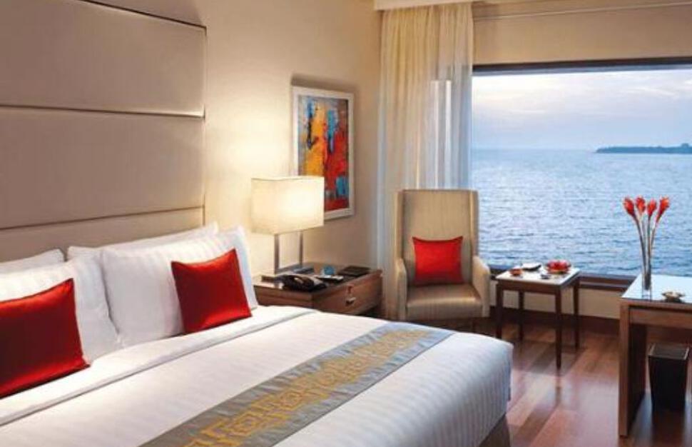 The-Oberoi-Mumbai-1.jpg