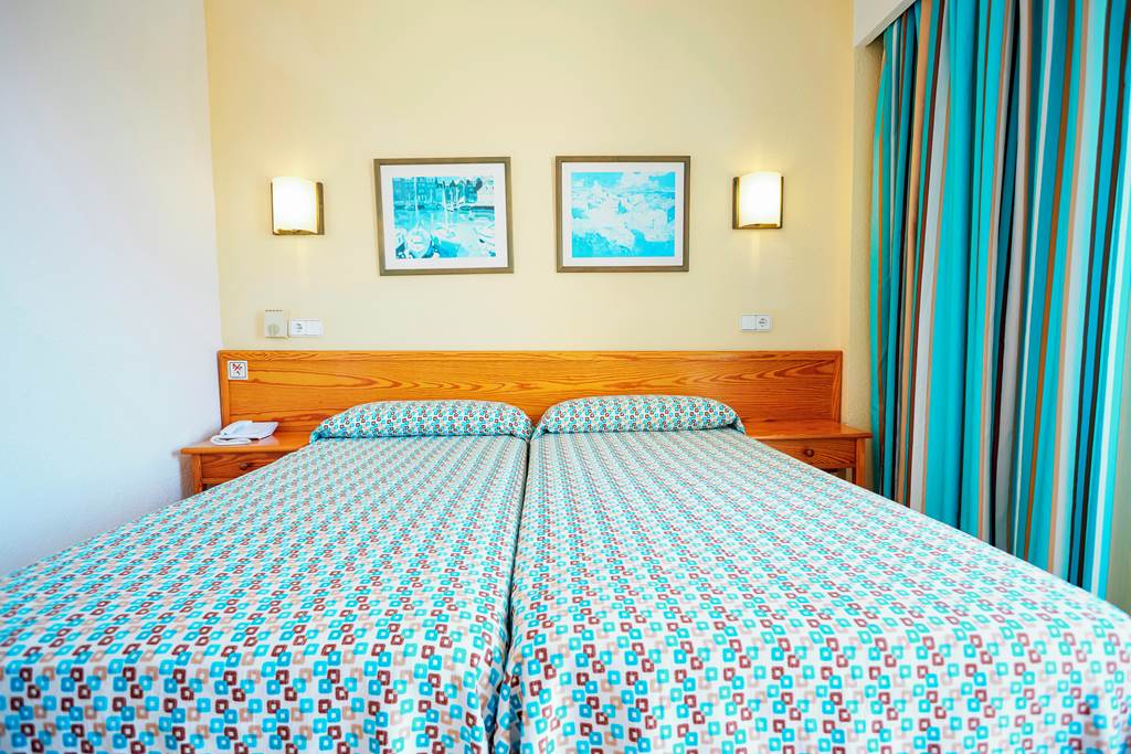 IBZ_69071_Invisa_Hotel_Ereso_0920_04.jpg