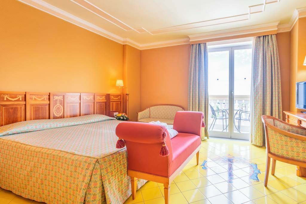 NAP_73331_Grand_Hotel_La_Pace_0523_06.jpg