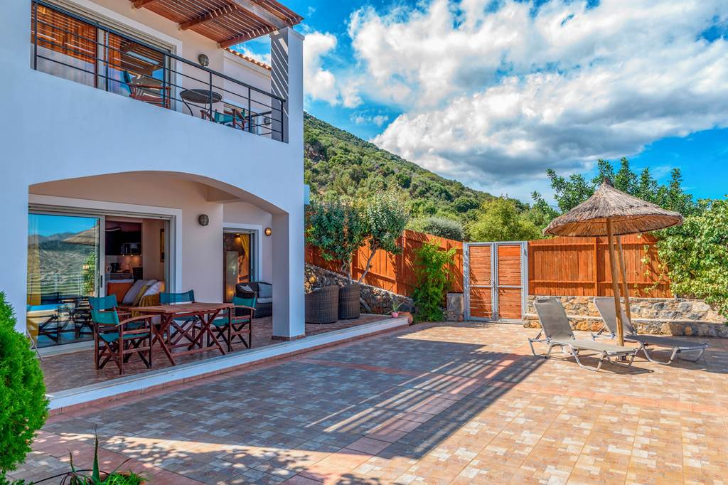 HER_88437_Villa_St_Nikolas_View_Crete_1124_05.jpg