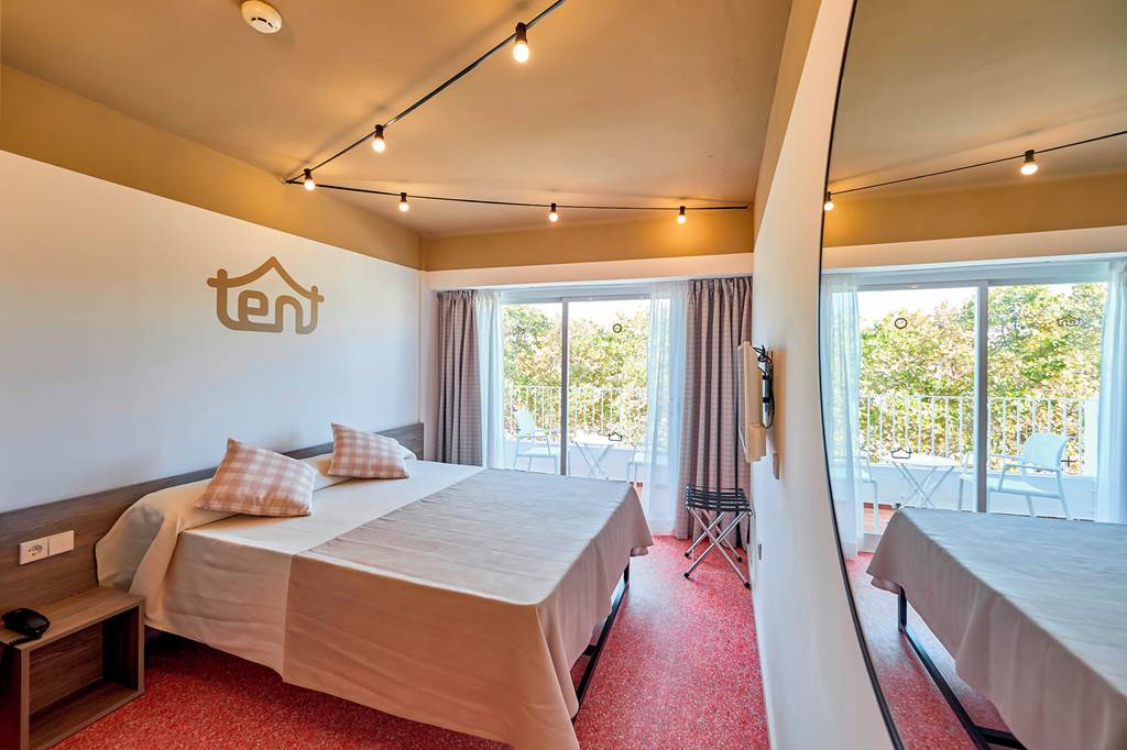 PMI_82331_tent_Playa_de_Palma_1120_24.jpg