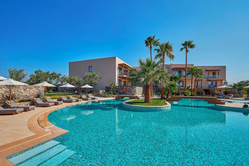 HER_86623_Sentido_Amounda_Bay_1123_05.jpg