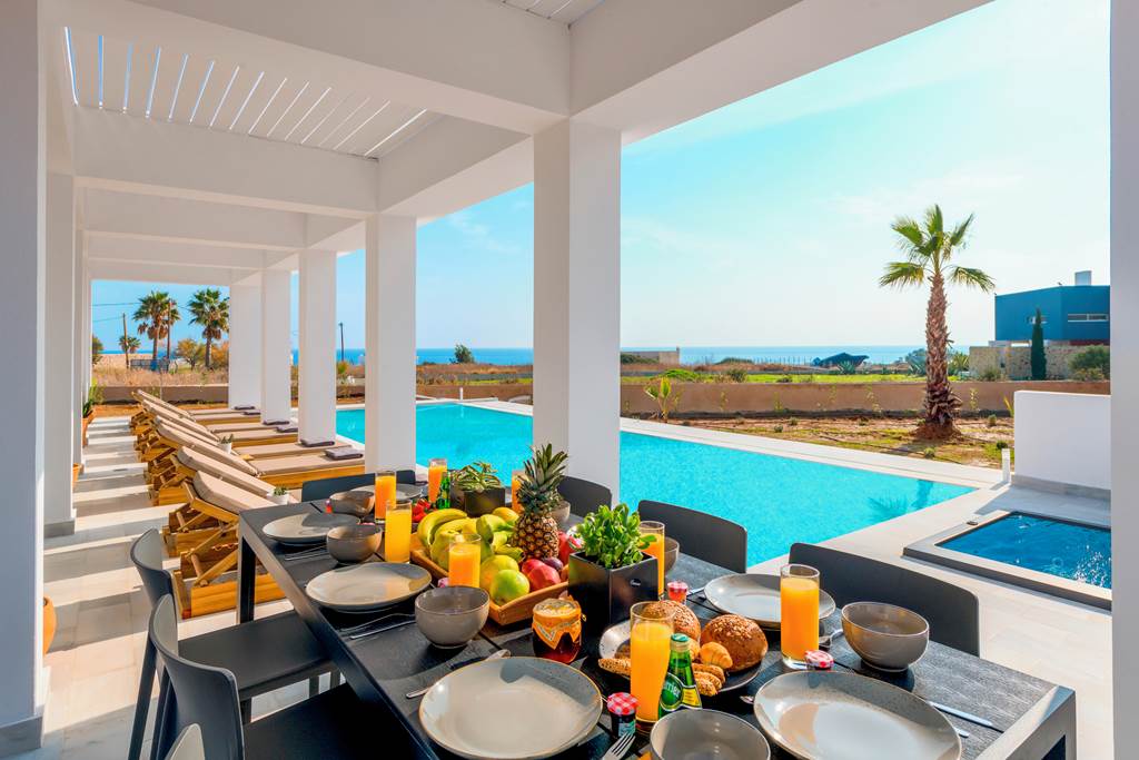 RHO_84088_Villa_Seawater_0822_03.jpg