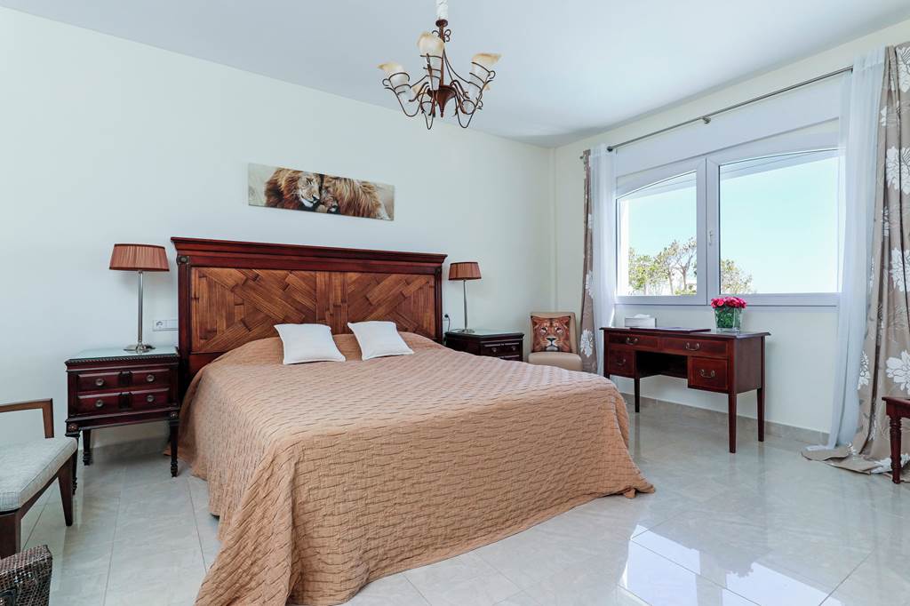 ALC_85444_La_Manga_Resort_-_Villa_Viewpoint_5_0523_10.jpg