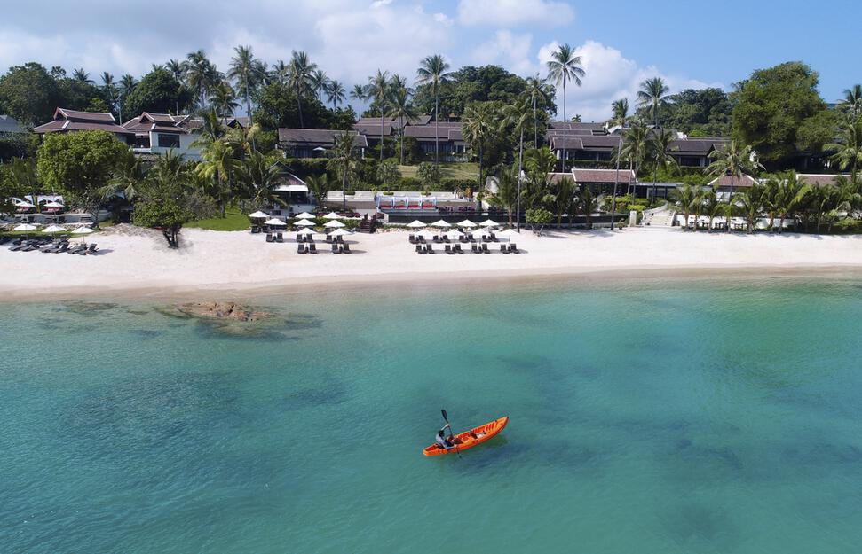 Anantara-Lawana-Koh-Samui-Resort-13.jpg