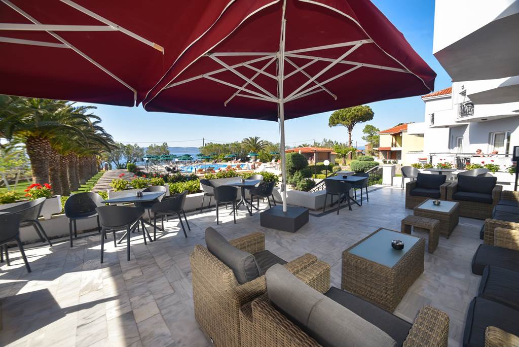 MJT_83177_Bella_Vista_Hotel_0622_01.jpg