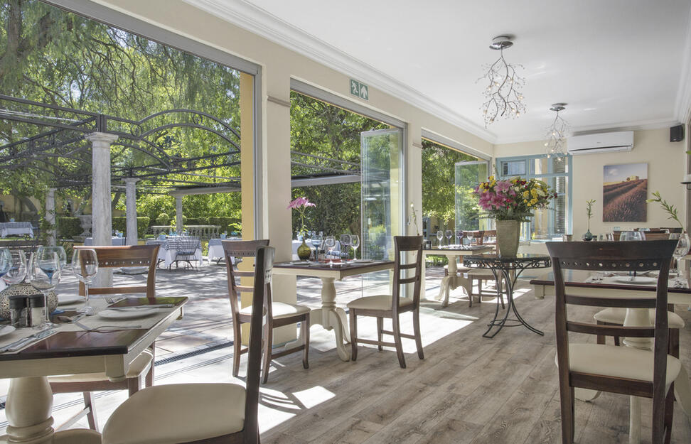 Franschhoek-Country-House-Villas-7.jpg