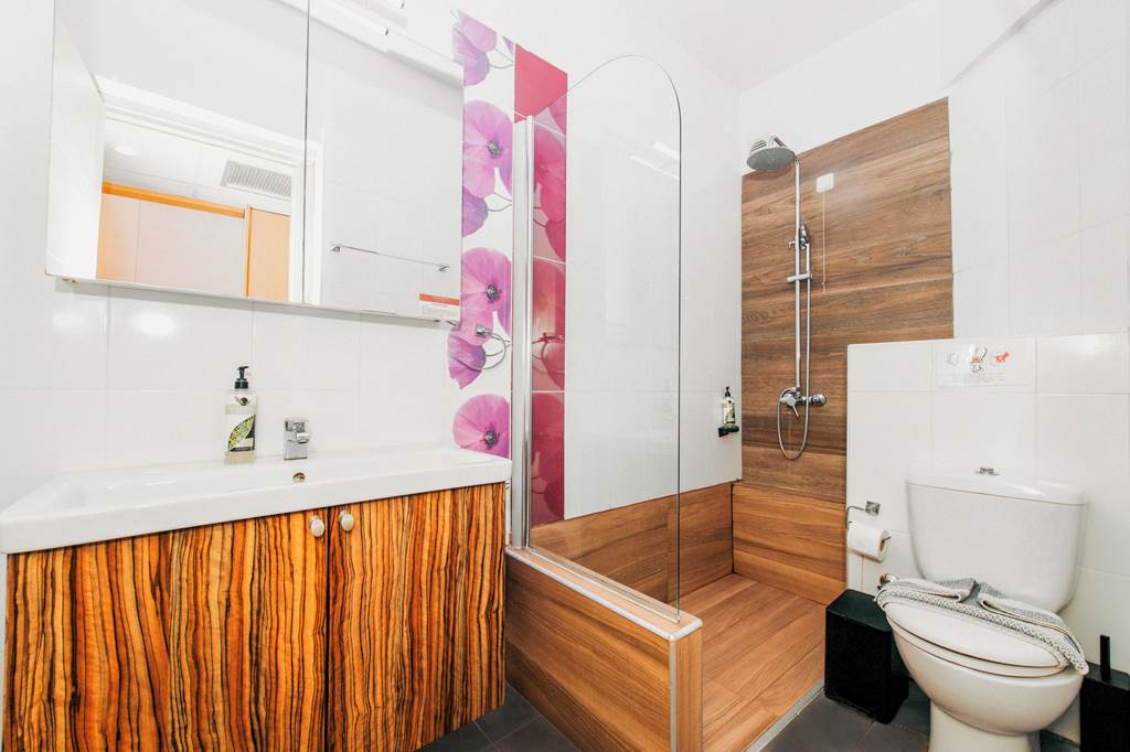 KGS_73004_Sovereign_Beach_Hotel_1124_02.jpg