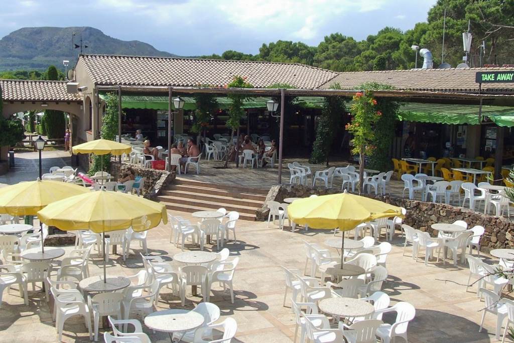 GRO_81595_Camping_Castell_Montgri_1219_09.jpg