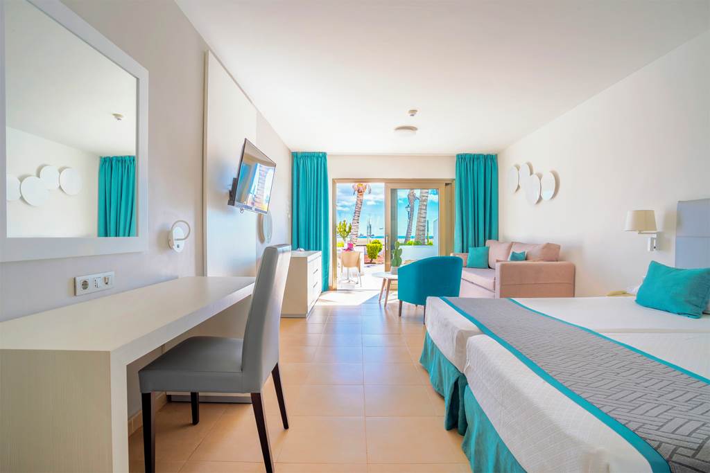 ACE_73436_Hotel_Las_Costas_0523_01.jpg
