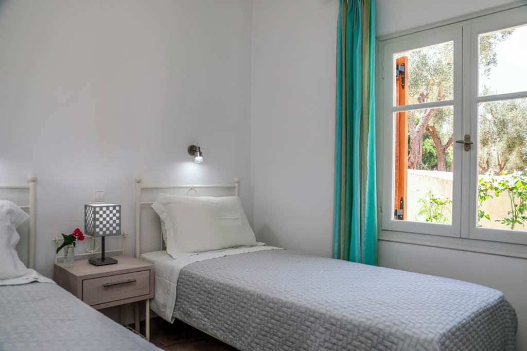JSI_82438_Magda_Studios_&_Apartments_0821_16.jpg