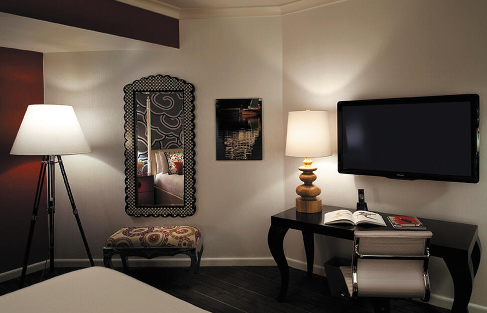 Kimpton-Hotel-Monaco-Seattle-2.jpg