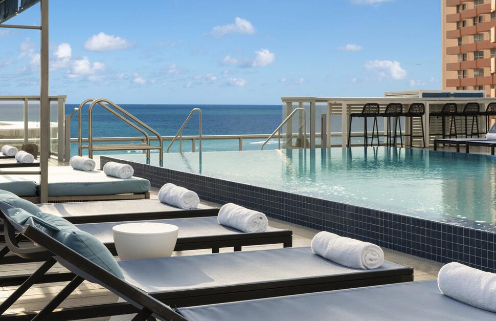 AC-Hotel-Miami-Beach-2.jpg