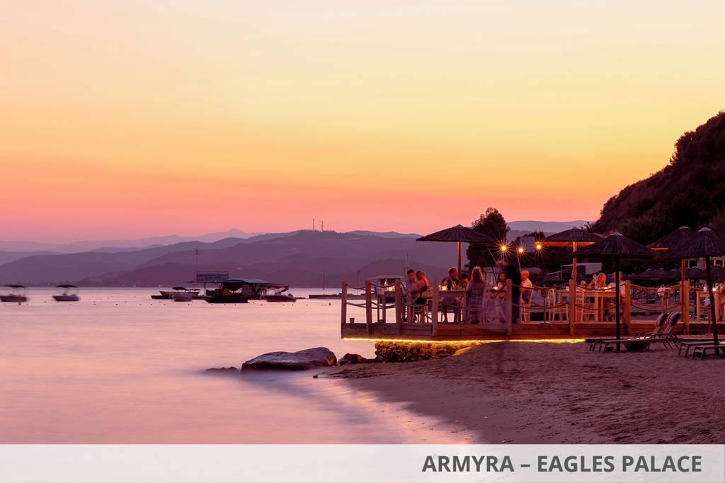 SKG_82137_Eagles_Villas_0125_03.jpg
