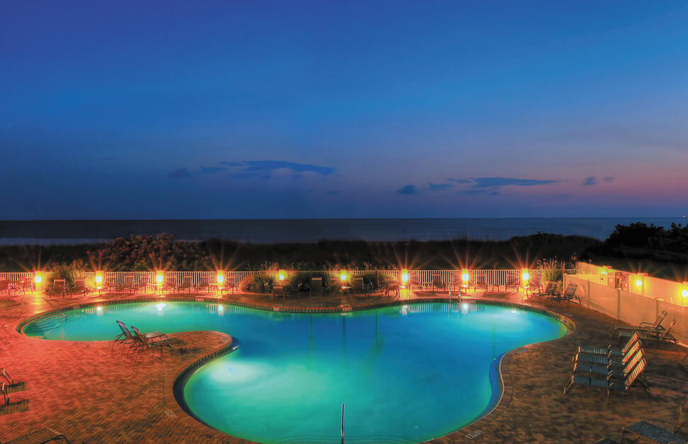 Sunset-Vistas-Beachfront-Suites-2.jpg