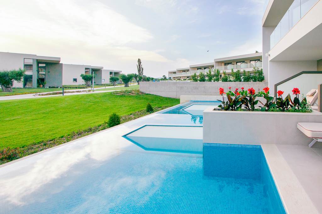 SKG_84823_Ammoa_Luxury_Hotel_&_Spa_Resort_1222_01.jpg