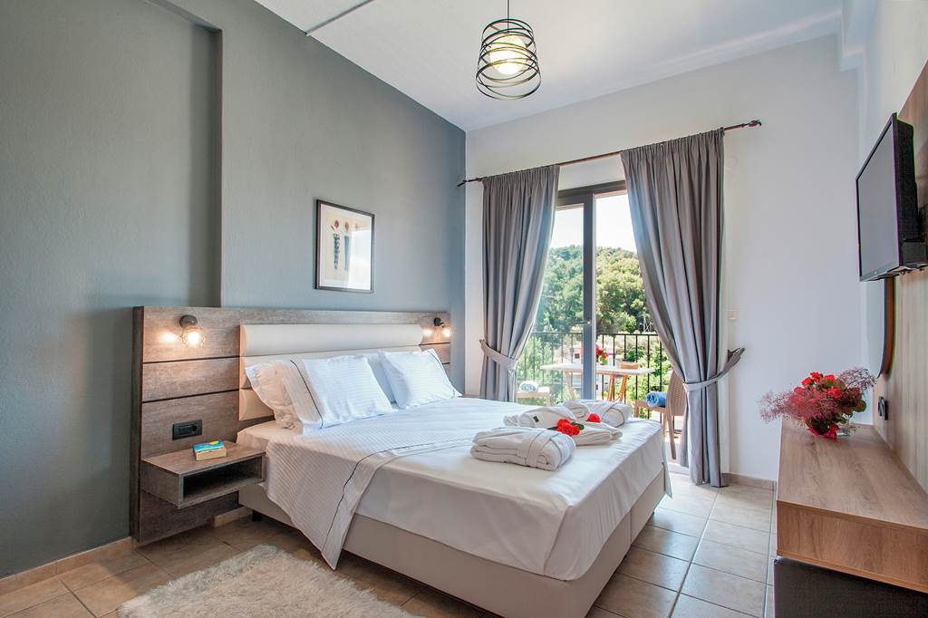 JSI_82488_Hermes_Apartments_0822_04.jpg