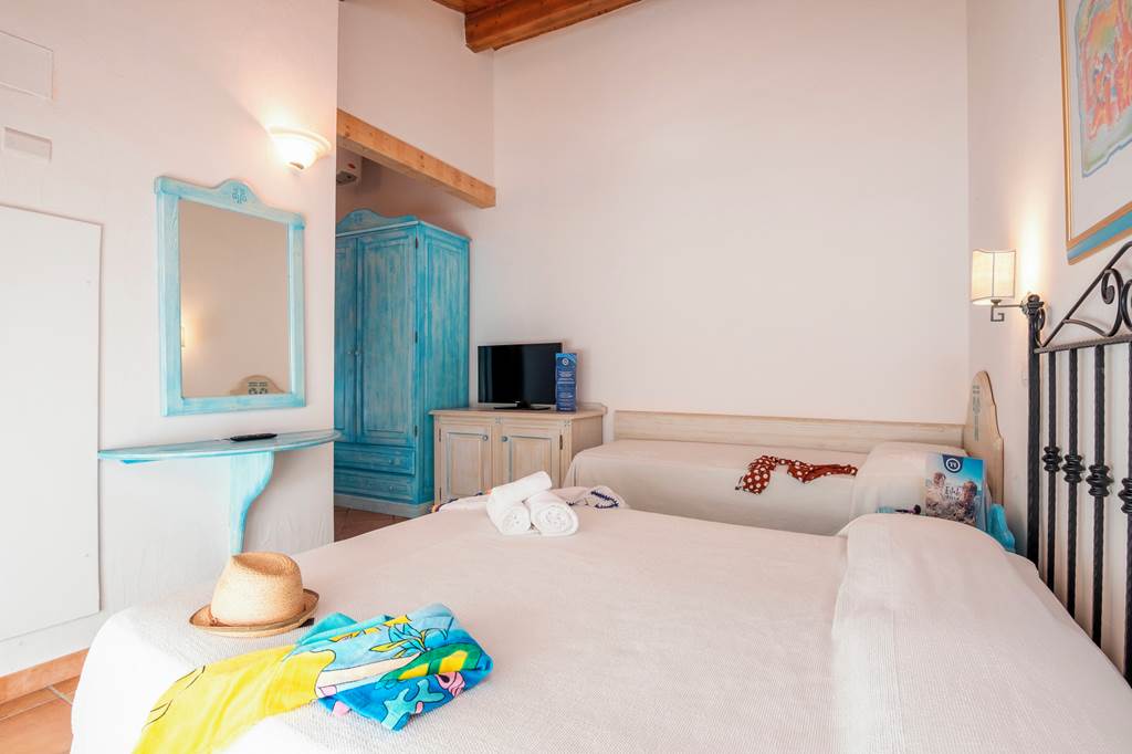 OLB_85415_TH_San_Teodoro_Hotel_0423_06.jpg