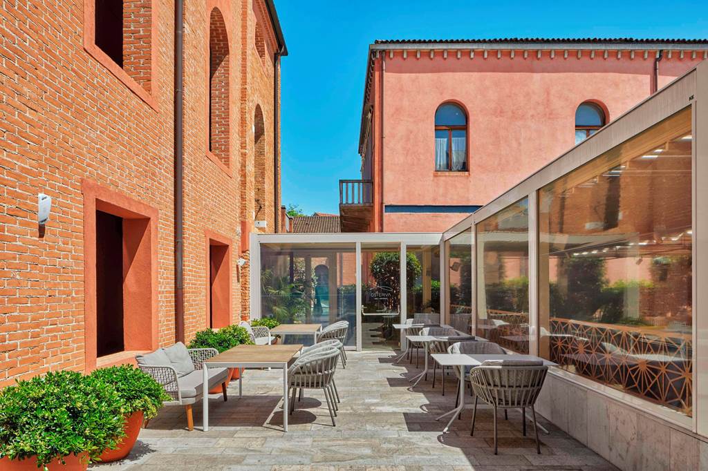 VCE_89234_Hyatt_Centric_Murano_Venice_0325_04.jpg
