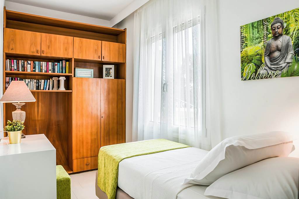 EFL_84106_Villa_Feinikas_0822_14.jpg