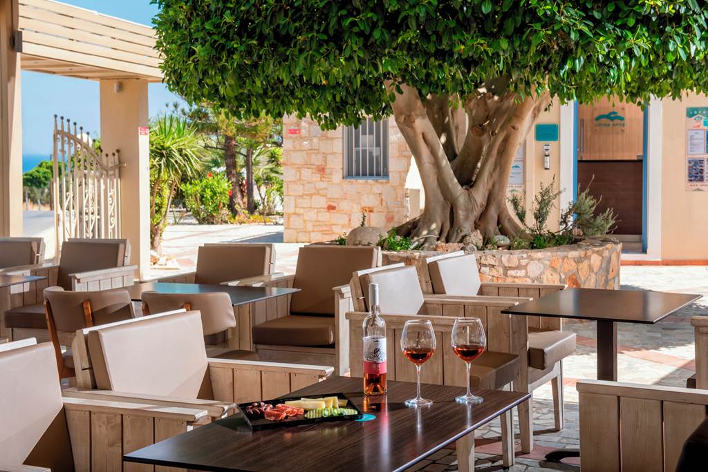 HER_74818_Lofos_Apartments_1022_13.jpg