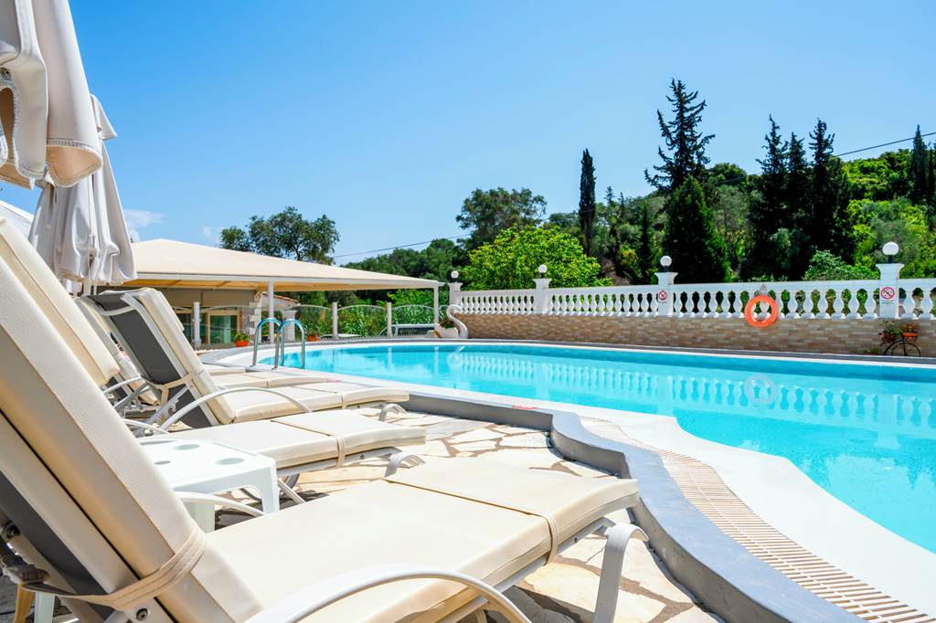 CFU_78661_Kerkyra_Island_Apartments_0524_02.jpg