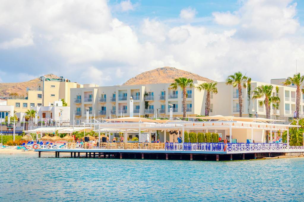 BJV_81261_La_Blanche_Resort_1222_02.jpg