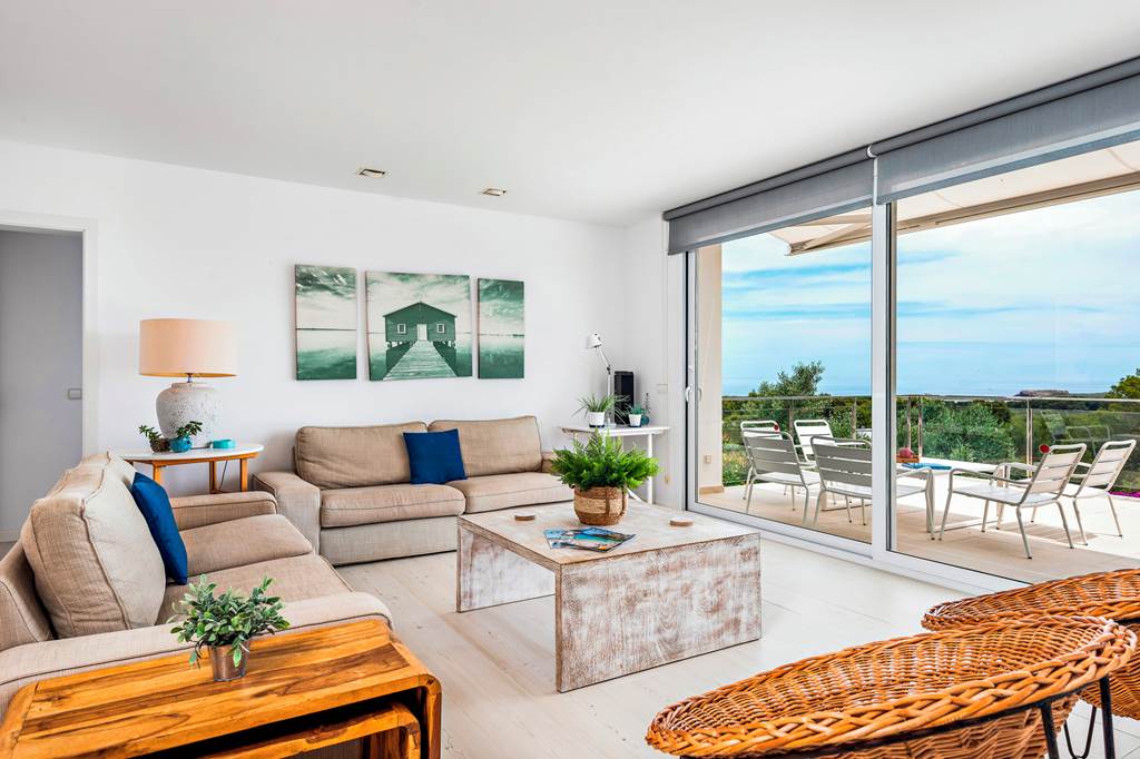 MAH_85646_Villa_Sarah_Menorca_0723_03.jpg