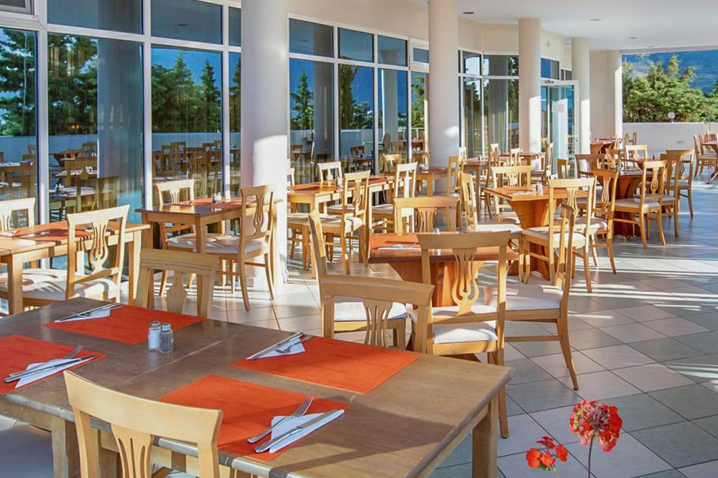 KGS_73004_Sovereign_Beach_Hotel_0623_02.jpg
