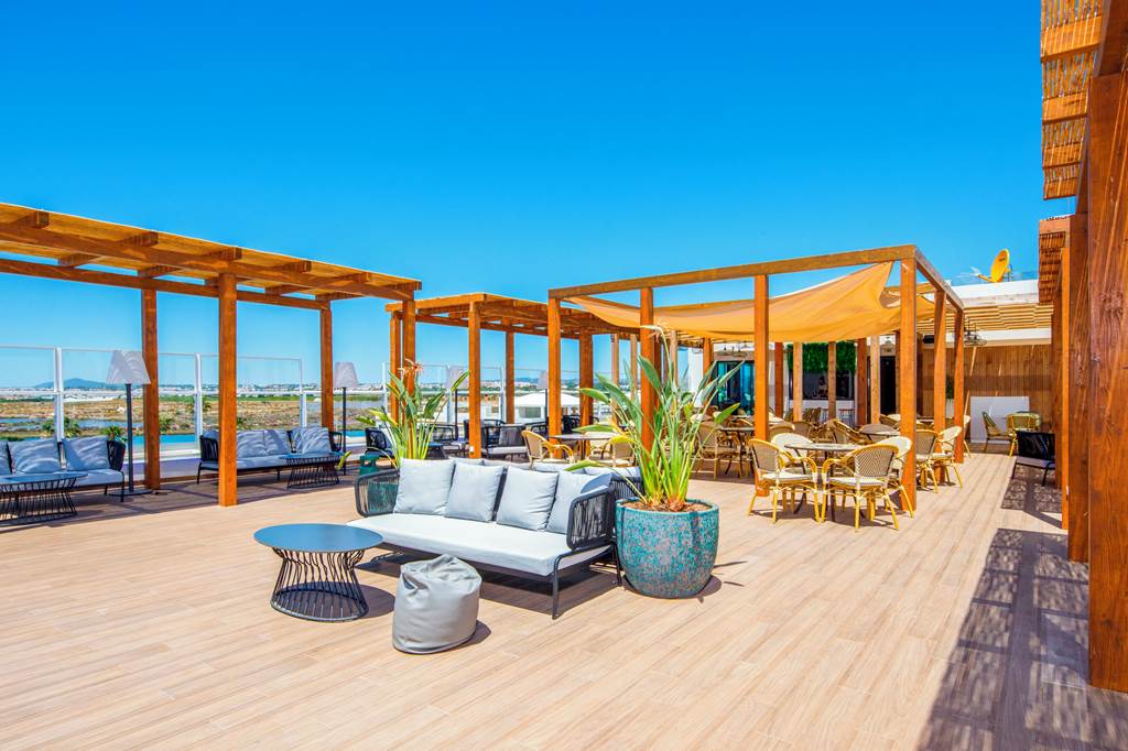 FAO_83059_AP_Cabanas_Beach_&_Nature_0724_01.jpg