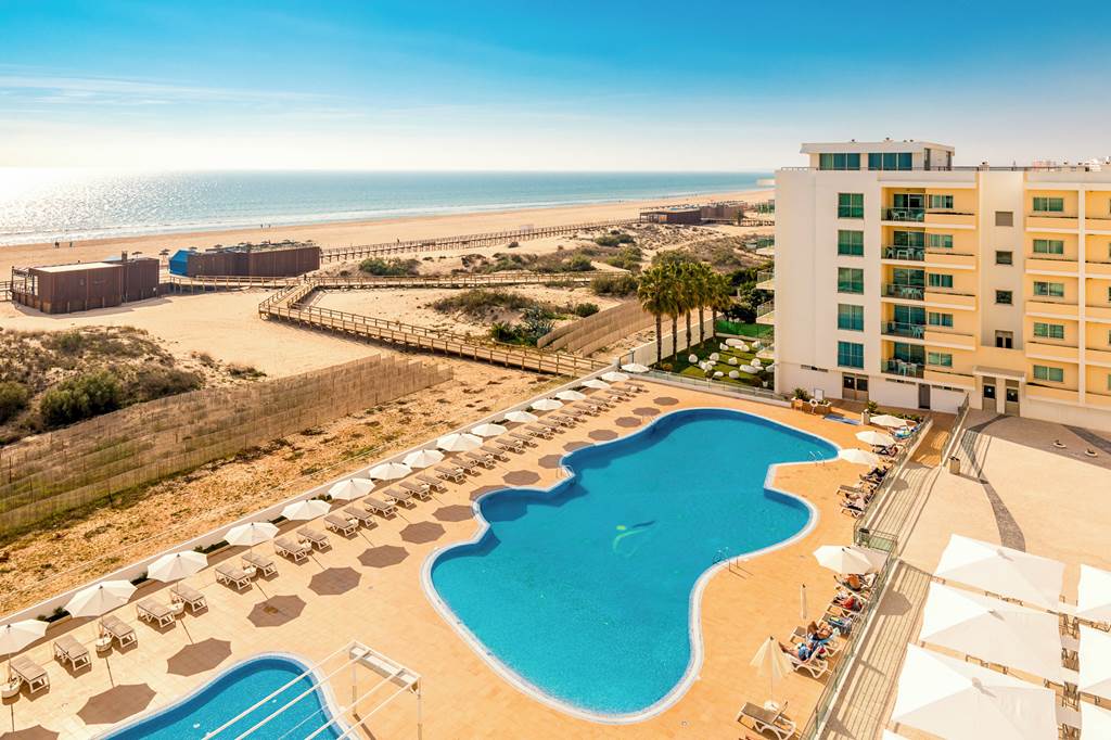 FAO_80751_Hotel_Dunamar_0619_06.jpg