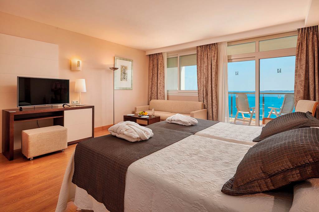 PMI_72816_Hipotels_Eurotel_Punta_Rotja_0823_05.jpg