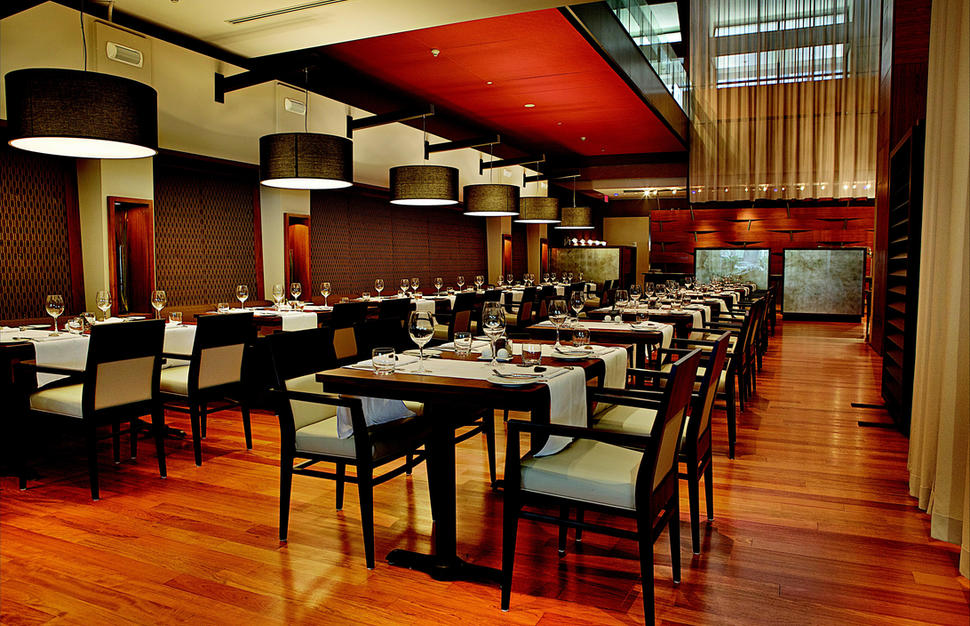Hilton-Toronto-3.jpg