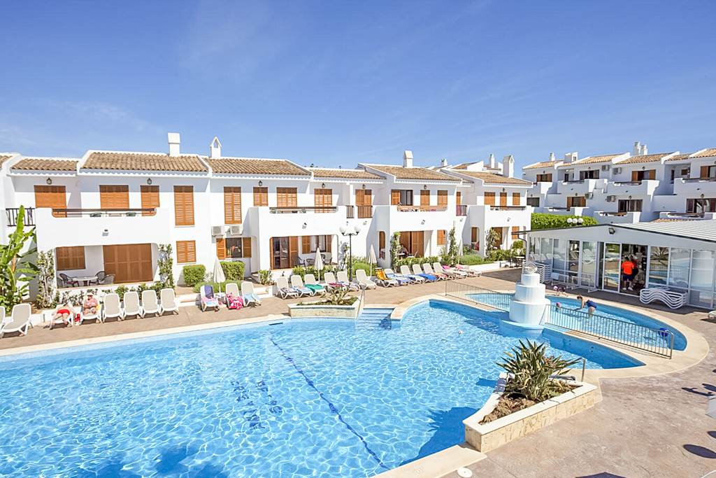 PMI_70653_Cristina_Villas_0917_04.jpg