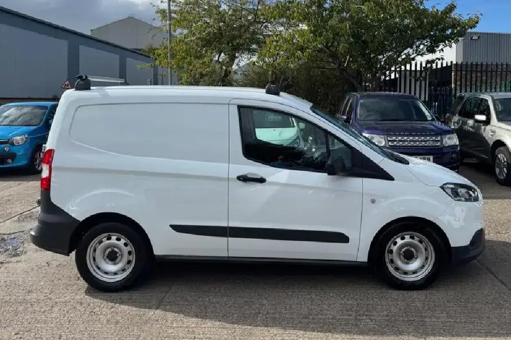 2021 Ford Transit Courier