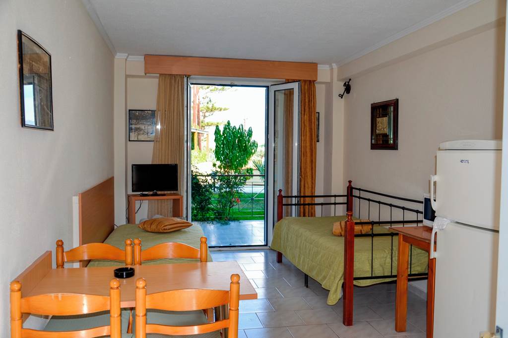 EFL_86169_Apolafsi_Studios_&_Apartments_1023_45.jpg