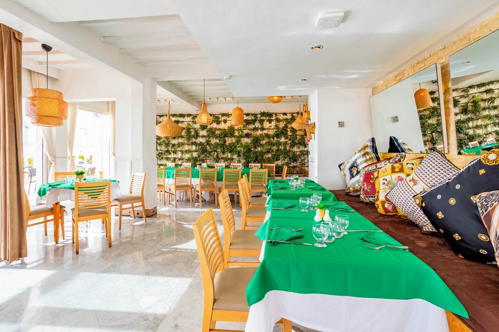 AGA_85969_Royal_Decameron_Tafoukt_Beach_Resort_0424_01.jpg